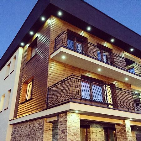 Willa Karolina Apartment Muszyna Bagian luar foto