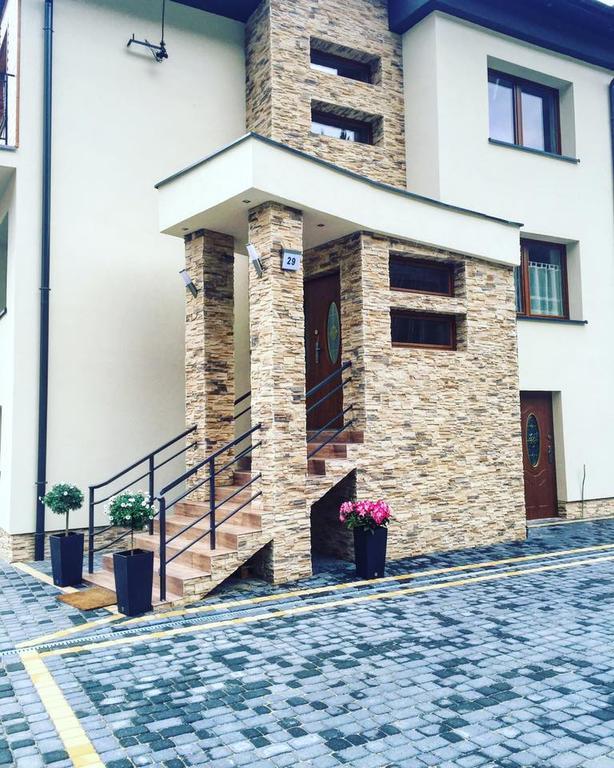 Willa Karolina Apartment Muszyna Bagian luar foto